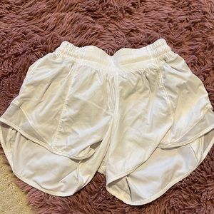 white lululemon shorts